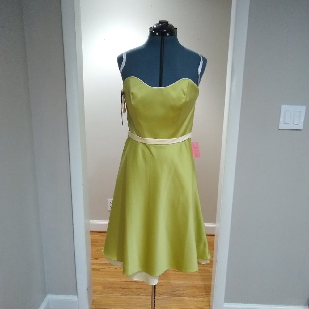 NWT! CLEARANCE! Alfred Angelo # 7044 size # 10